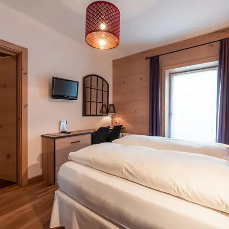 Hotell Majorka Canazei