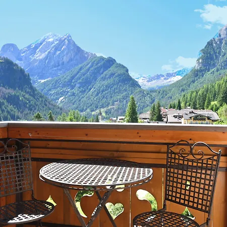 Hotel Majorka Canazei