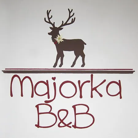 Готель Majorka *